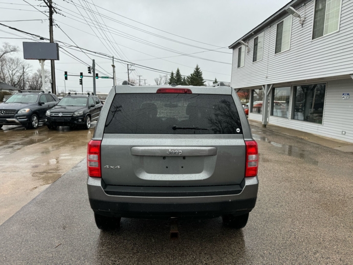 2014 Jeep Patriot SPORT